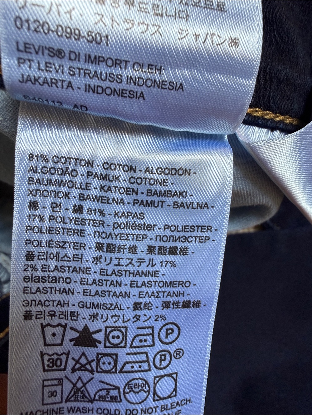 Levi’s Ladies 312 Shaping Slim Deep Indigo Dark Wash Jeans.  Size W29 L32 - Picture 4 of 10